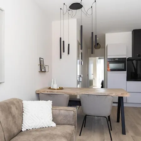 Center - Dashing Hoorn (North Holland)