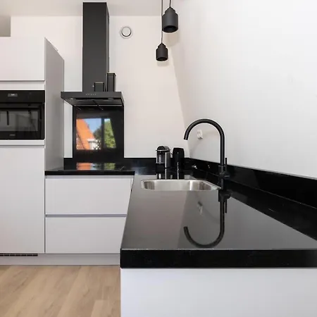 Center - Dashing * Hoorn (North Holland)